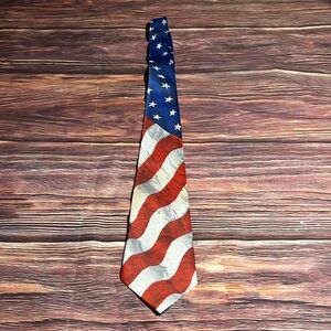 Deborah American Flag Tie
